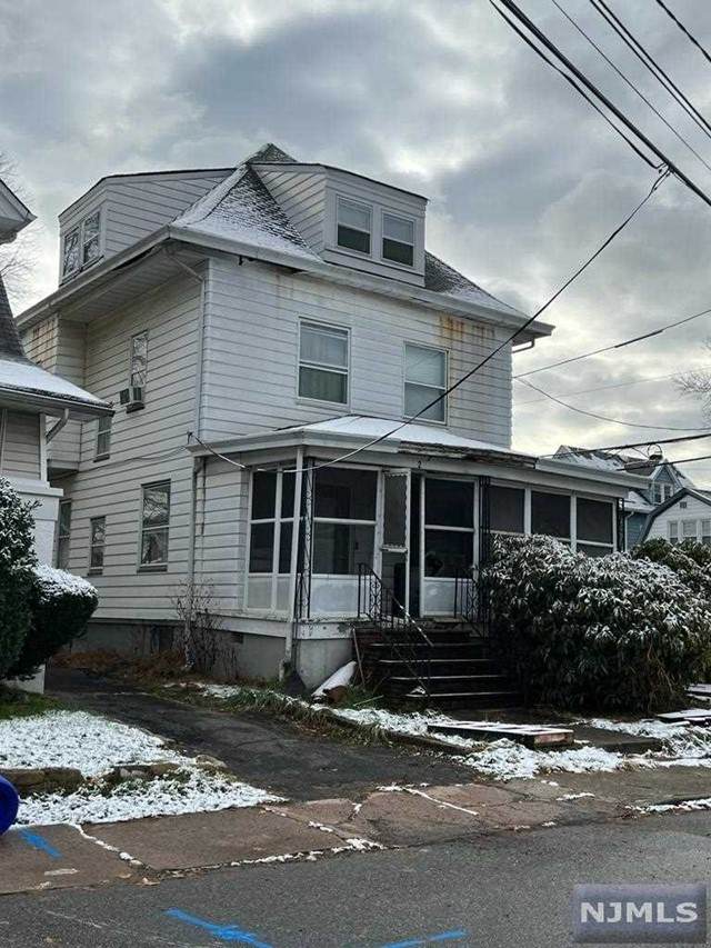 2-4 De Bell Court - Photo 1