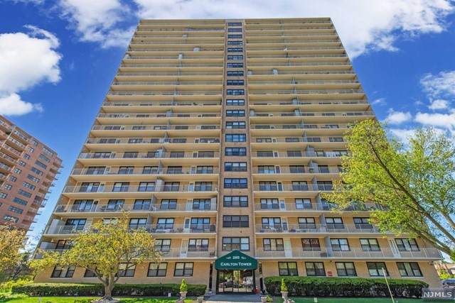 285 Aycrigg Avenue - Photo 1