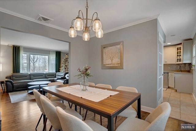106 Gordon Avenue - Photo 1