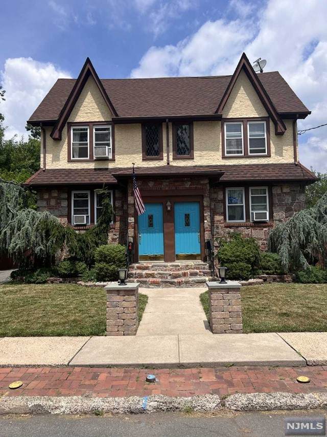 102 Mckinley Avenue - Photo 1