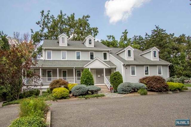 646 Teaneck Road - Photo 1
