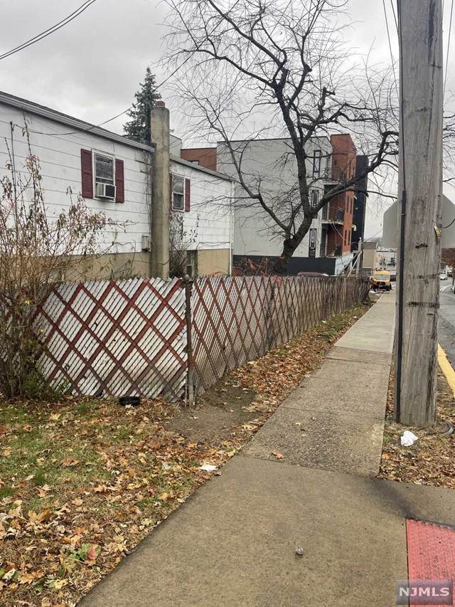 1700 34th Street - Photo 1