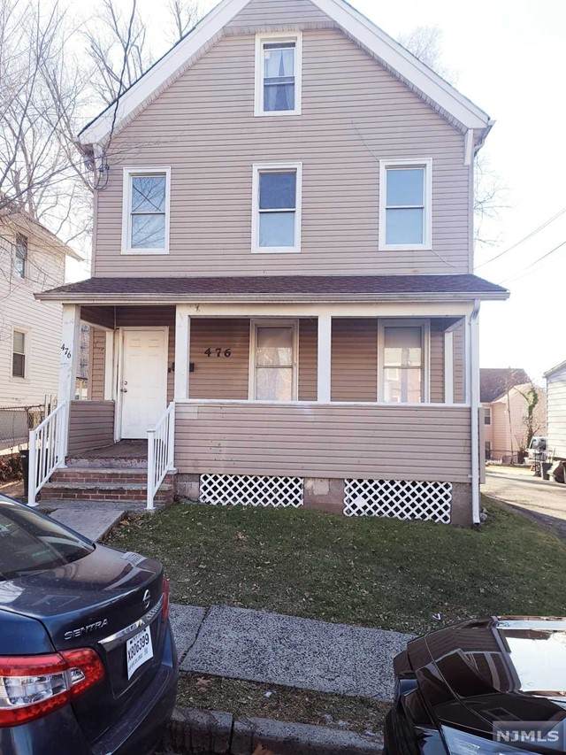 476 Laurel Street - Photo 1