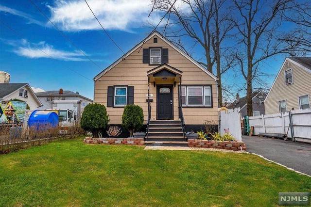113 Lincoln Street - Photo 1