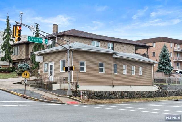 418 Brinkerhoff Avenue - Photo 1