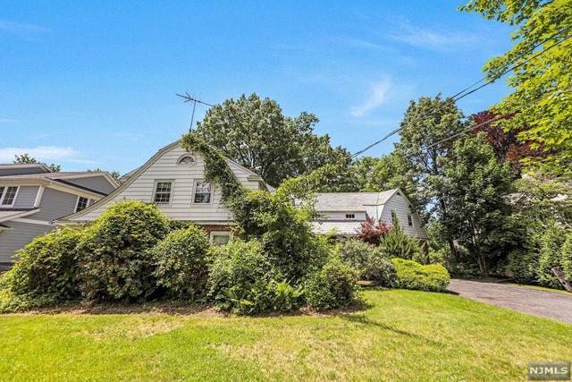 268 Robin Road - Photo 1