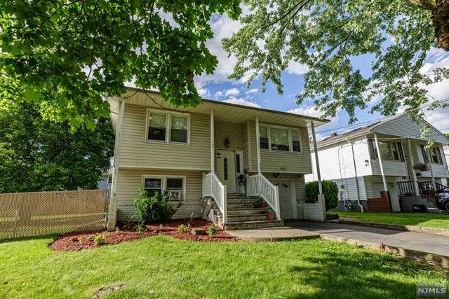 402 Washington Avenue - Photo 1