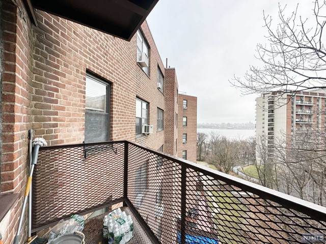 1450 Palisade Avenue - Photo 1