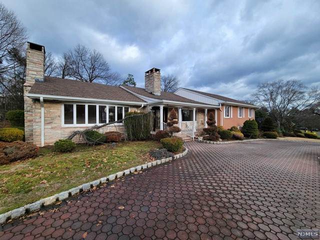 189 Alpine Drive - Photo 1
