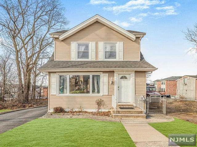 139 Grand Avenue - Photo 1