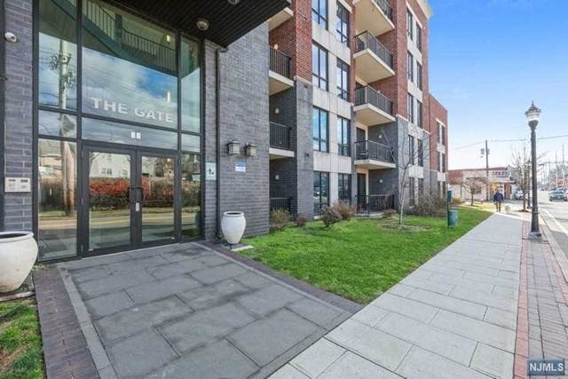 17 Meadow Road - Photo 1