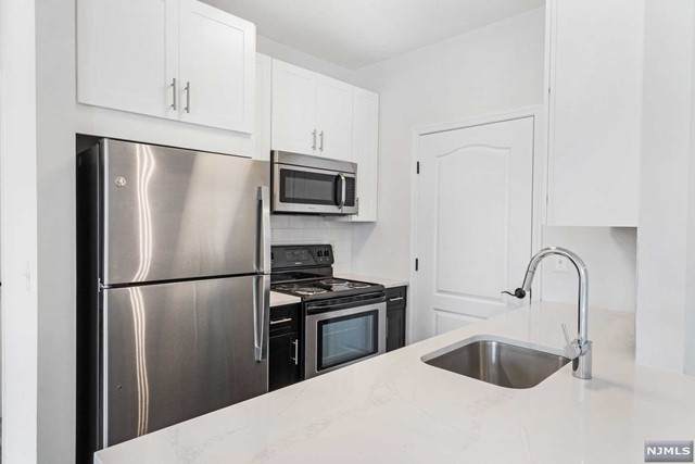 7 Bell Street - Photo 1
