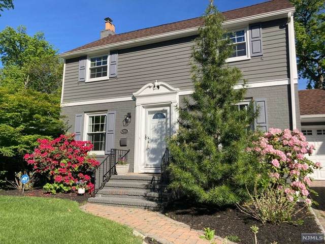 265 Ward Place - Photo 1