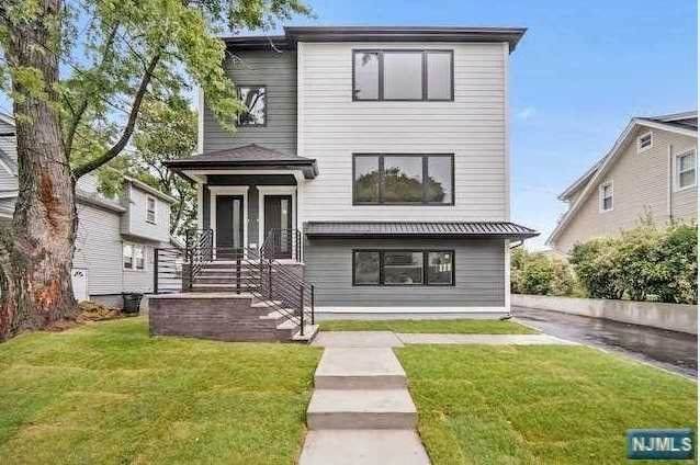 105 Feronia Way - Photo 1