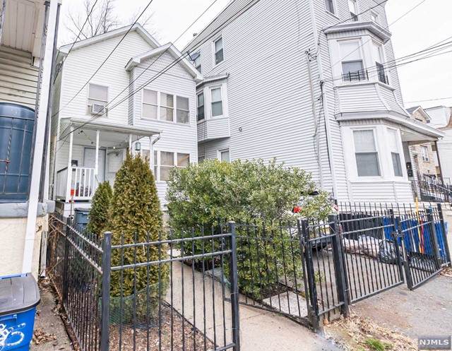 283 Littleton Avenue - Photo 1