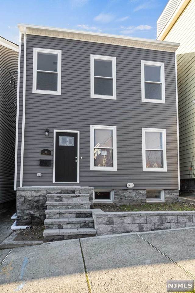 13 Brown Avenue - Photo 1