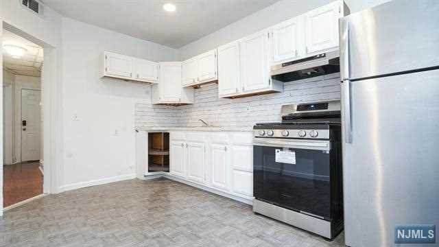 3334 Park - Photo 1