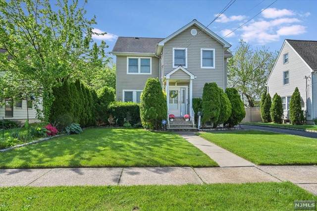 9 Louise Street - Photo 1