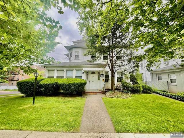 380 Main Street - Photo 1