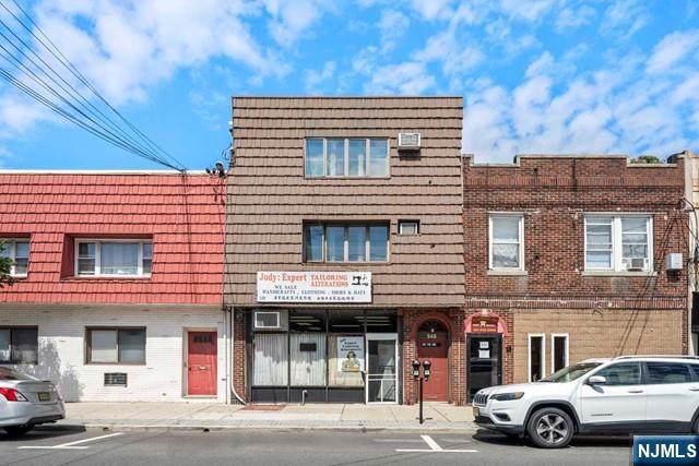 549 Anderson Avenue - Photo 1