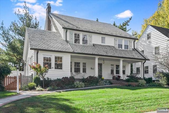 4 Windsor Place - Photo 1