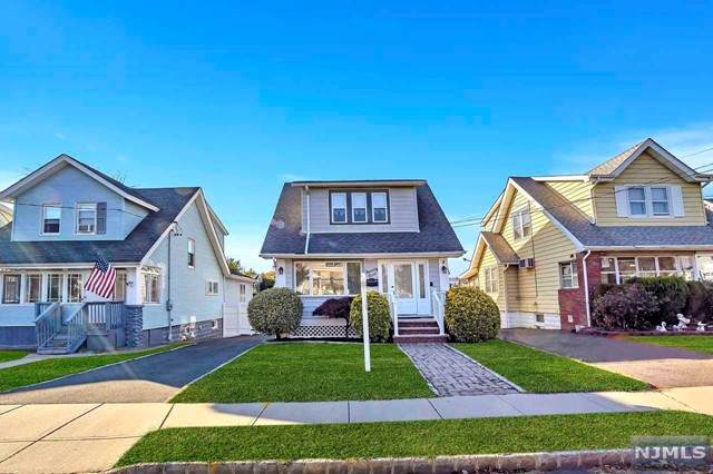 29 Garden Avenue - Photo 1