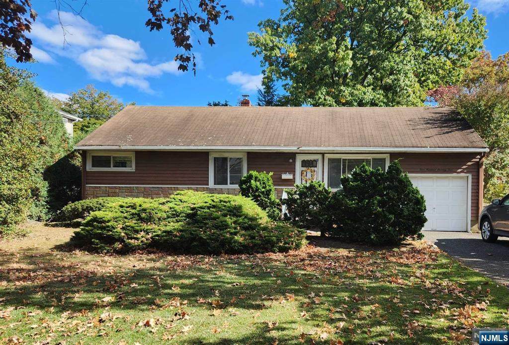 474 Oregon Street - Photo 1