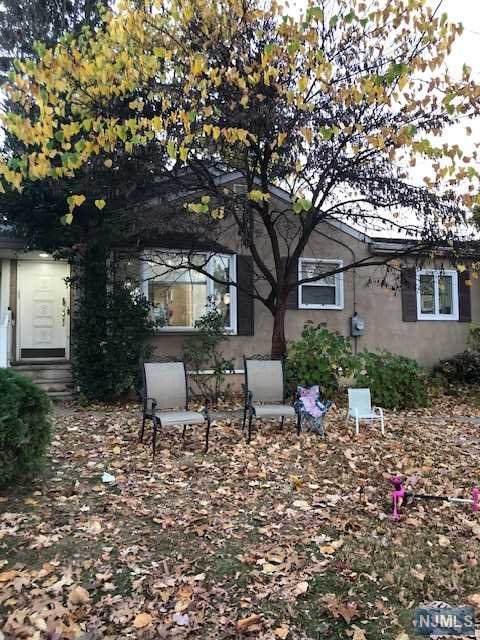 124 Highview Avenue - Photo 1