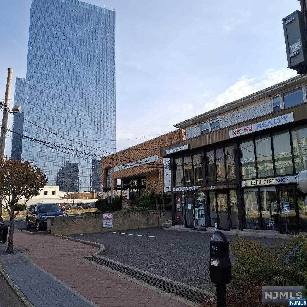 1636 Palisade Avenue - Photo 1