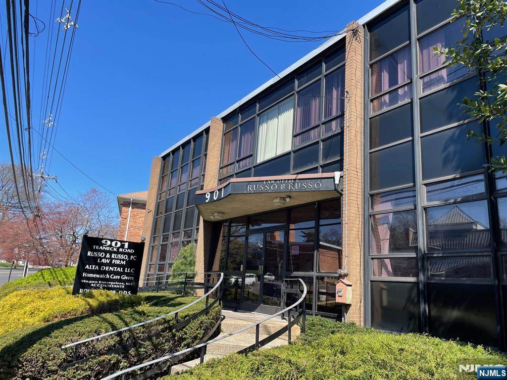 901 Teaneck Road - Photo 1