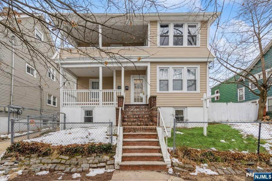 72-76 Sunset Avenue - Photo 1