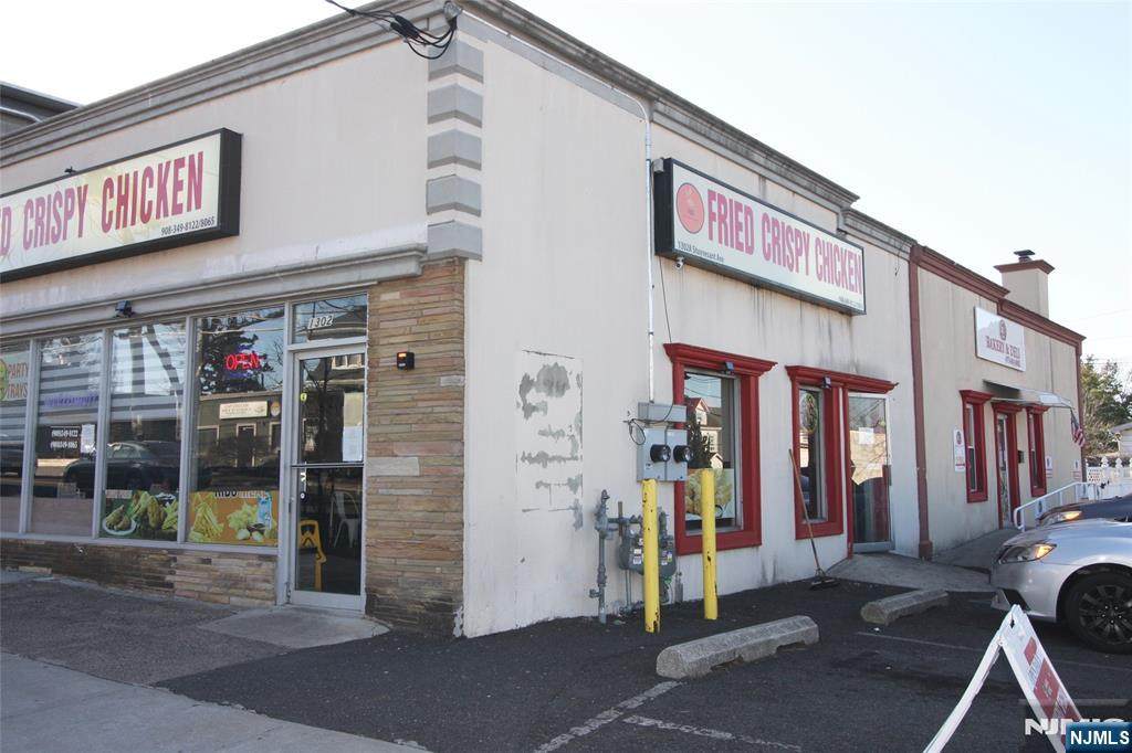 1306 Stuyvesant Avenue - Photo 1