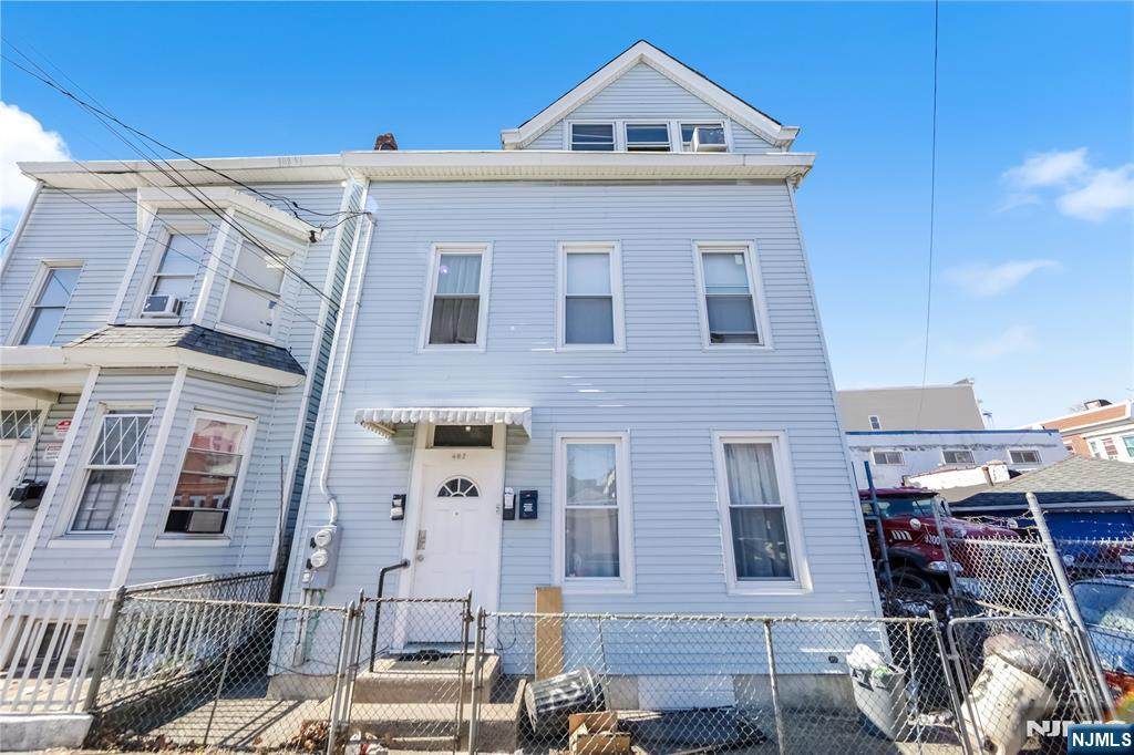 462 Rosa Parks Boulevard - Photo 1
