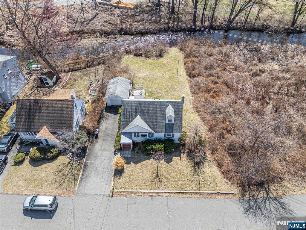136 Catherine Avenue - Photo 1