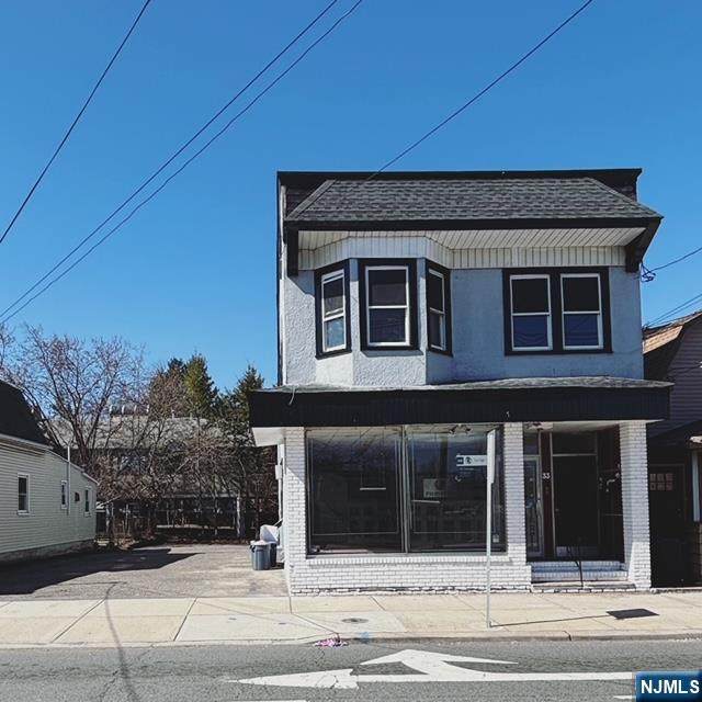 33 Newark Pompton Turnpike - Photo 1