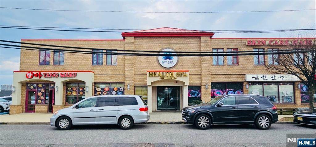 500 10th Street - Photo 1