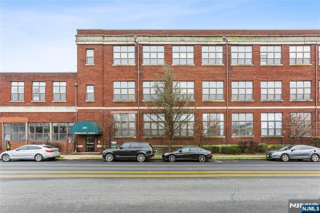 350 Scotland Road - Photo 1