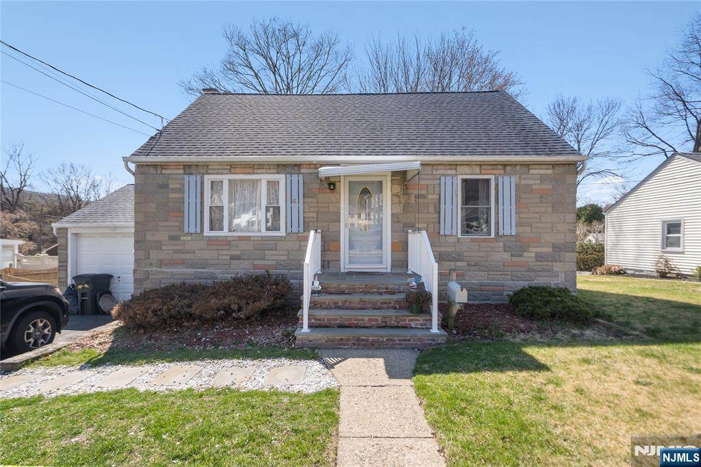 10 Stony Brook - Photo 1