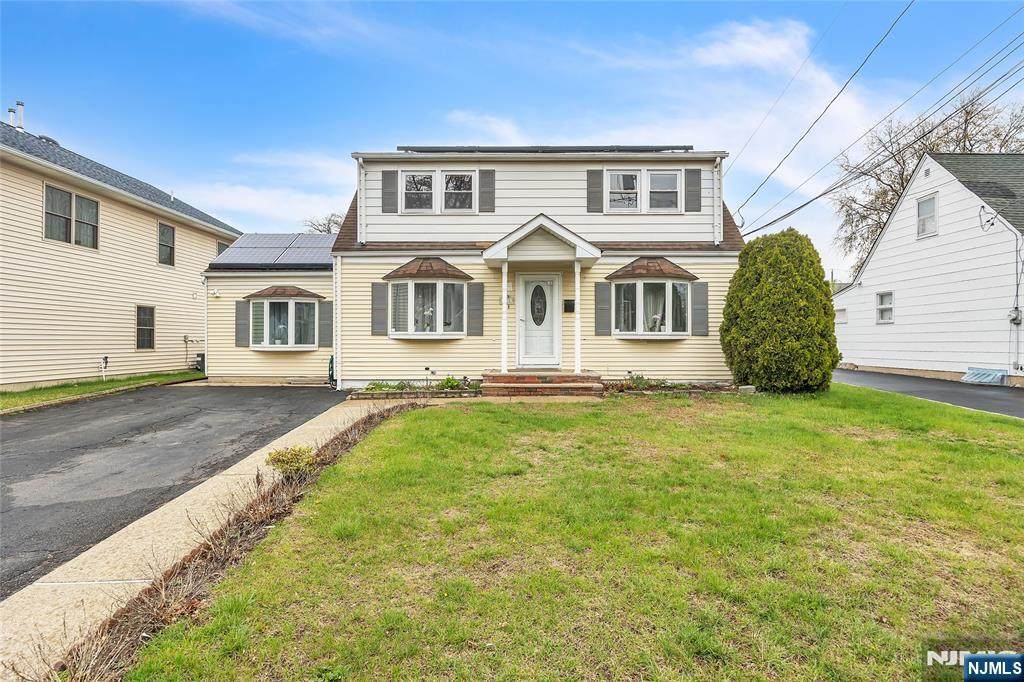 293 Lincoln Avenue - Photo 1