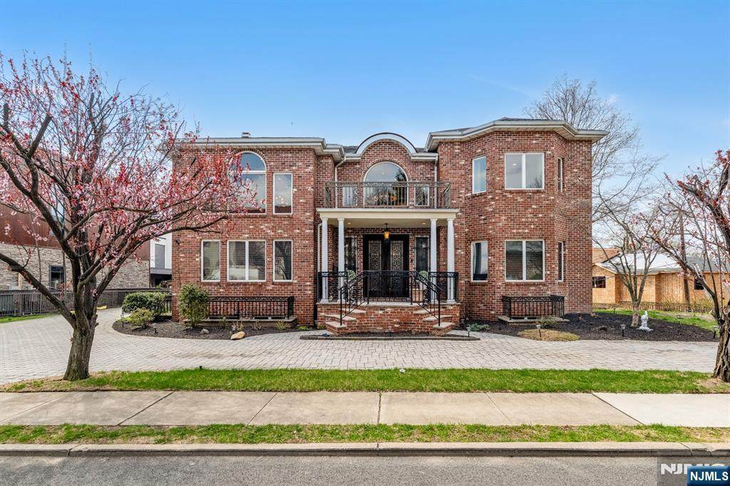 10 Fox Terrace - Photo 1