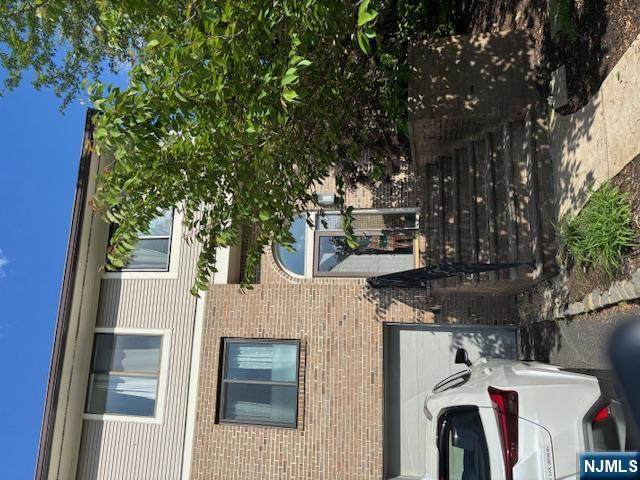 7 Louisburg Square - Photo 1