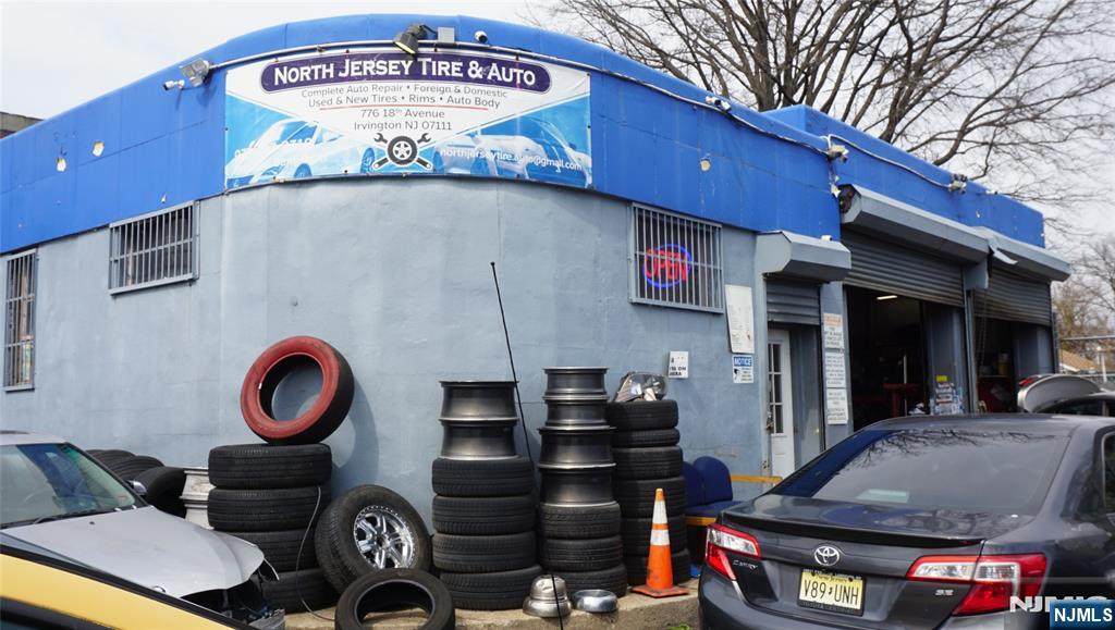 59-61 Western Parkway - Photo 1