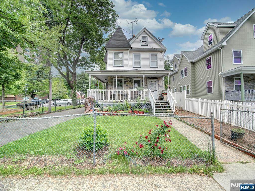 539-41 2nd Street - Photo 1