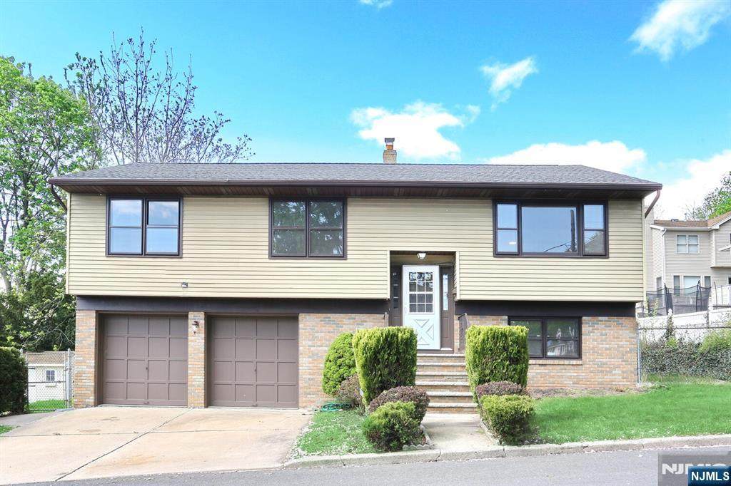 444 Washington Place - Photo 1