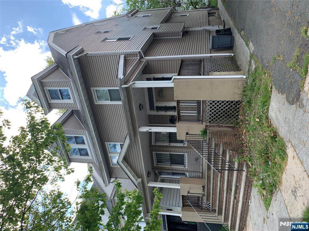35 16th Street - Photo 1
