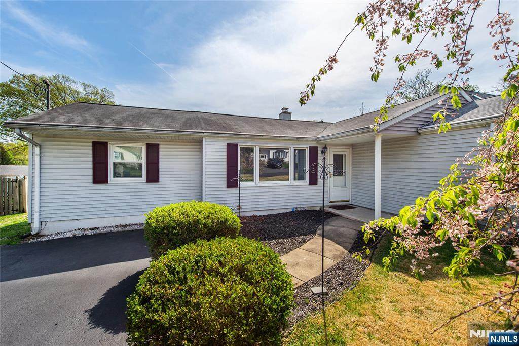9 Harmony Lane - Photo 1