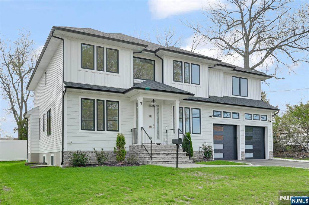 18 Glendale Avenue - Photo 1