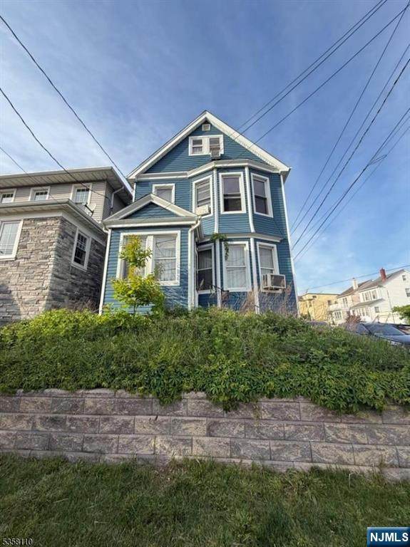 19 Wilson Avenue - Photo 1