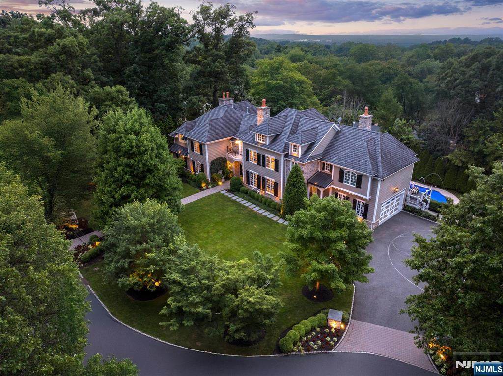 11 Hamilton Road - Photo 1