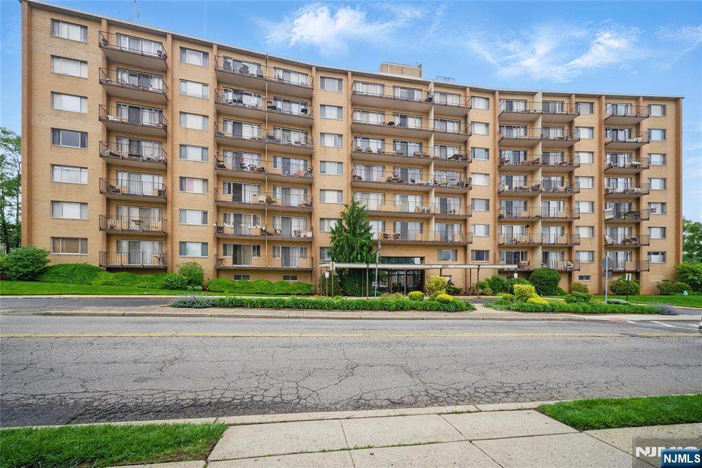 265 Main - Photo 1